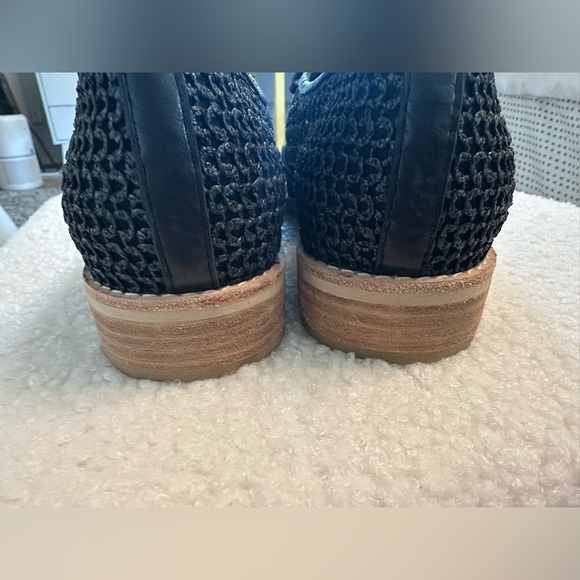 All Black Mesh Black Oxfords Leather Anthropologie Flats UK 41 or 10.5 - Picture 9 of 12